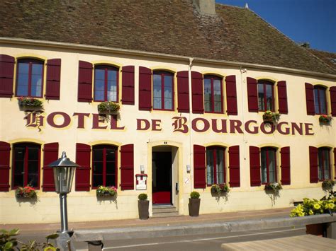 Logis Hôtel de Bourgogne, Hôtel Logis Hôtels LA CLAYETTE, séjour Bourgogne