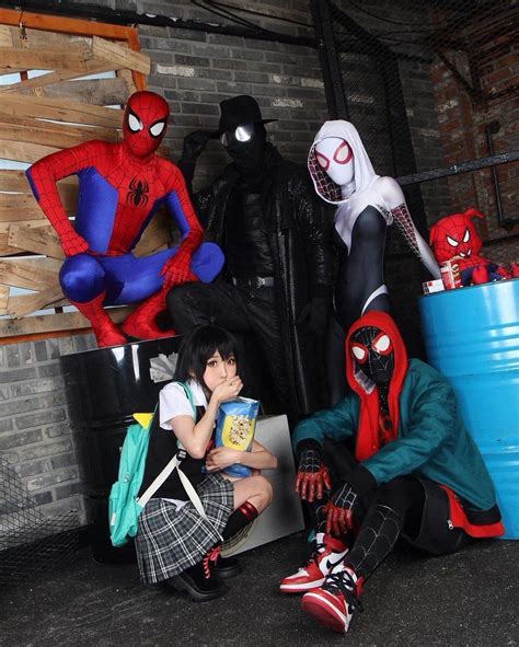 Spiderverse cosplay : r/Spiderman