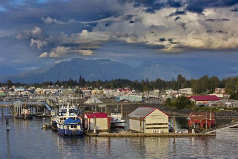 Evenings in Alaska | Petersburg AK | Island Point Lodge