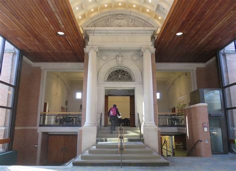 Old Hamline University Carnegie Library (Saint Paul, Minnesota) - a ...