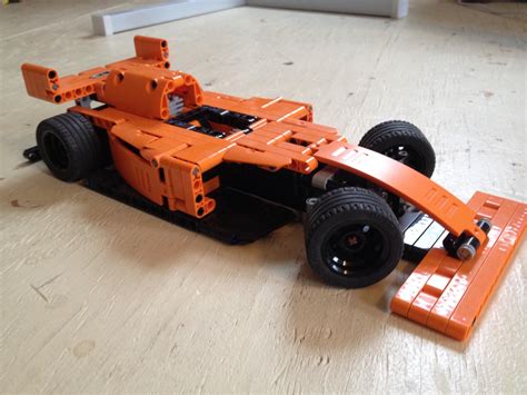 MOC Mclaren F1 : r/lego