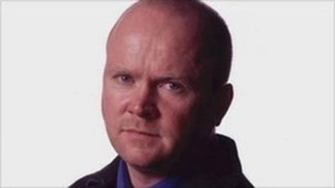 EastEnders star Steve McFadden arrested - BBC News