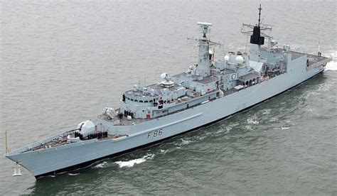 F86 HMS Campbeltown Type 22 Batch 3 Cornwall class frigate | Royal navy ships, Marine forces ...