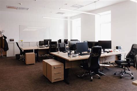 6 Tips To Improve Your Workplace Aesthetics - Office Work Design