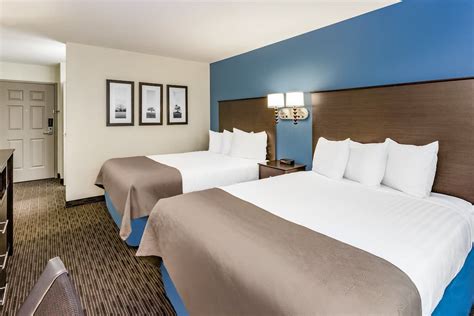 AmericInn by Wyndham Burnsville | Burnsville, MN Hotels