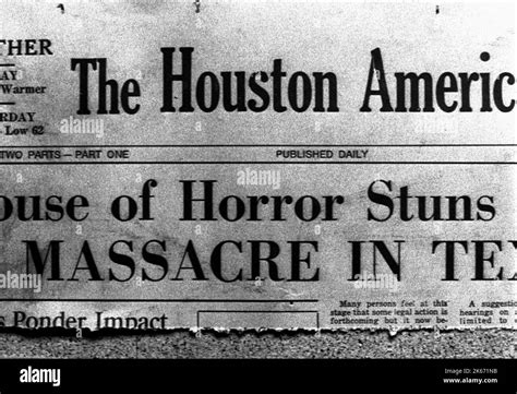 NEWSPAPER CLIPPING, THE TEXAS CHAINSAW MASSACRE, 2003 Stock Photo - Alamy