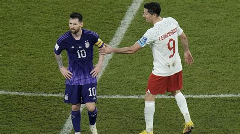 WATCH: Lionel Messi refuses handshake with Robert Lewandowski during Argentina's win vs Poland ...