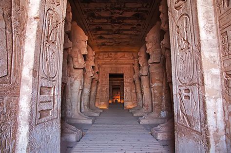 Abu Simbel Templo de Ramsés II y Nefertari Lugares y otras Curiosidades