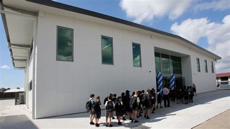 AUSTRALIAN CHRISTIAN COLLEGE: Caboolture school opens new $3 million building with glass walls ...