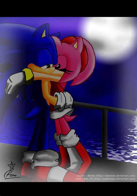 Sonic and Amy's kiss - Sonic and Amy Photo (8708290) - Fanpop