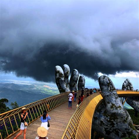 Da Nang Golden Bridge - Discover the most Stunning Sight in all of Southeast Asia