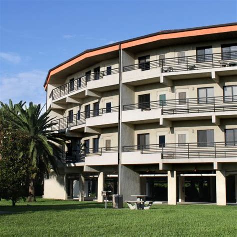 Residence Halls - Housing | Eckerd College