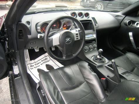 2004 Nissan 350Z Touring Coupe interior Photo #44193259 | GTCarLot.com