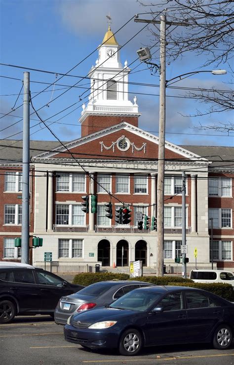 Hamden High School students will return to metal detectors as ‘we need ...