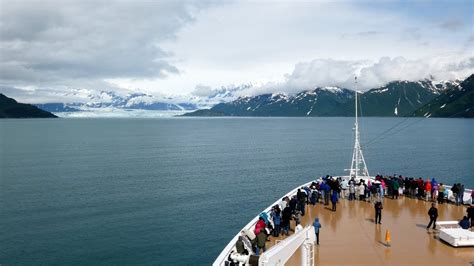 Hubbard Glacier Tour via Cruise Ship in Alaska (4K) - YouTube