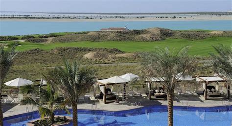 Radisson Blu Hotel, Abu Dhabi Yas Island Reviews | Tripexpert