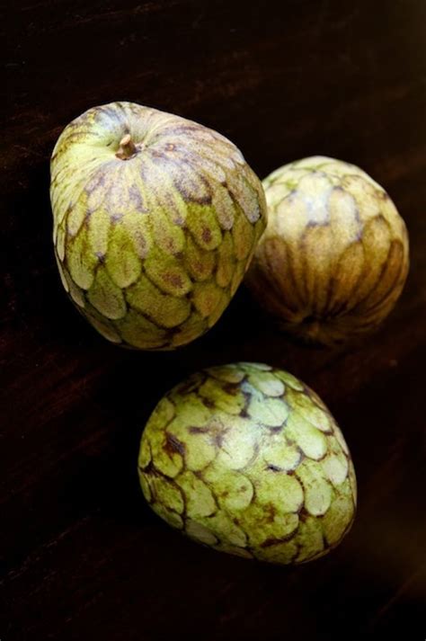 How to eat Cherimoya: A Photographic Guide | Cooking On The Weekends