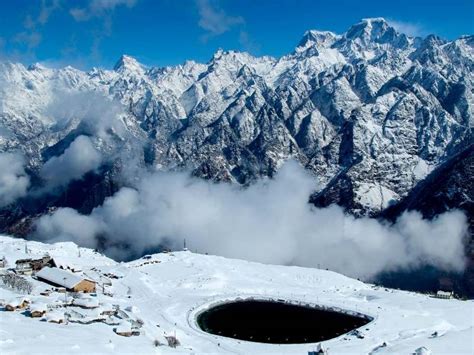 Auli Chopta Rishikesh Tour - Auli Tour Package - Skiing & Trekking