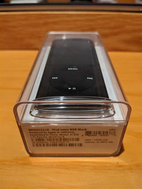 $40 for the first new nano I've ever owned 🖤 : r/ipod