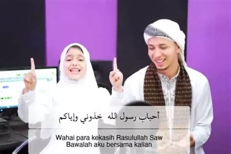 Lirik Syair Ahbab Rasulillah Teks Arab, Latin dan Artinya Musytaq Ana Musytaq Terbaru Viral ...