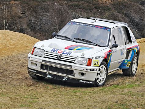 Peugeot 205 T16 Rally Car | Peugeot, Voiture de rallye, Peugeot 205