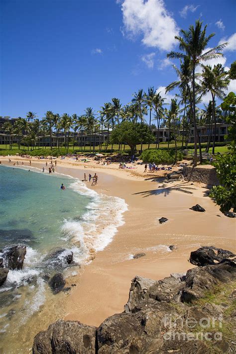 Kapalua Beach Resort Photograph by Ron Dahlquist - Printscapes - Fine Art America