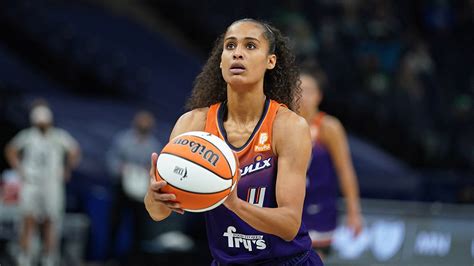 Skylar Diggins-Smith - WNBA - Team USA - Point Guard - The Beauty and ...