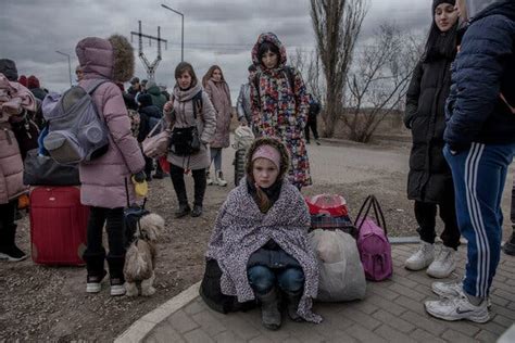 Opinion | Four Opinion Writers on the Ukrainian Refugee Crisis - The New York Times