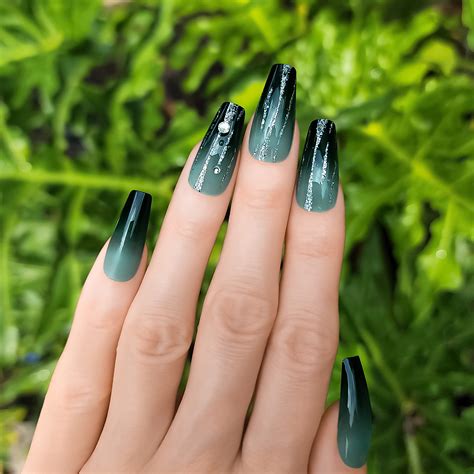 Get the Perfect Ombre Light Green Nails: Nail Art Inspiration and Tips ...