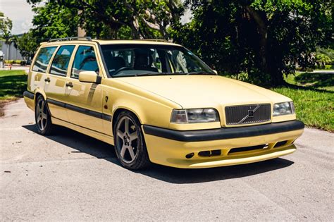 No Reserve: 1995 Volvo 850 T5-R for sale on BaT Auctions - sold for $19,900 on September 1, 2021 ...