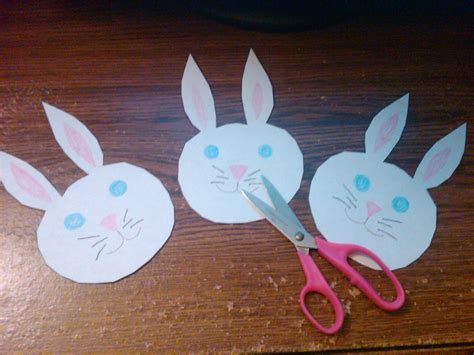 Making Rabbit Chinese New Year Fan Arts and Crafts Project for Kids - Kids Crafts & Activities