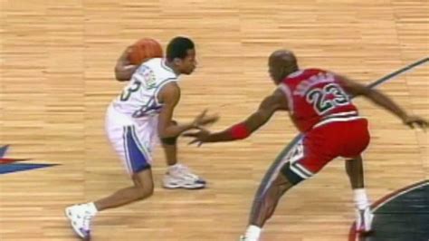 Allen Iverson Crossover Michael Jordan (HD) - YouTube