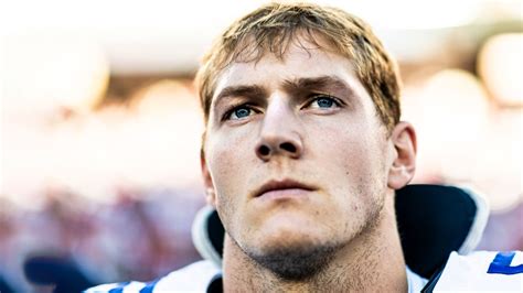 Dallas Cowboys Release Linebacker Leighton Vander Esch After Neck ...