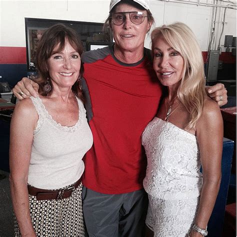 Linda Thompson Shares Photo With Bruce Jenner, Chrystie Crownover | Us ...