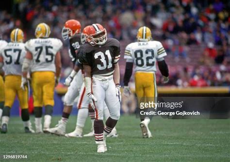 24 Cleveland Browns Frank Minnifield Stock Photos, High-Res Pictures ...