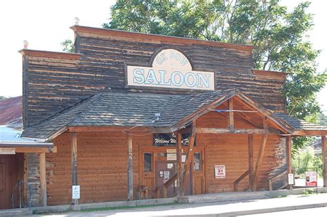 The History of the Oxbow Inn & Saloon