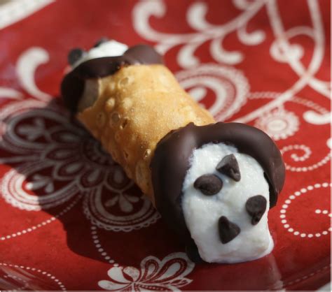 Chocolate Dipped Cannoli - My Story in Recipes