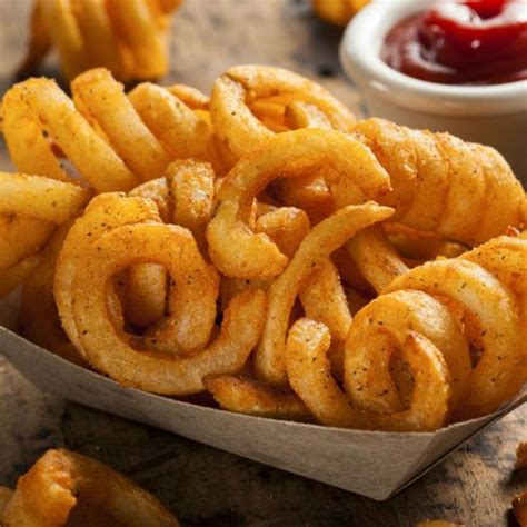 Curly Fries – Hilltop Perk Deli