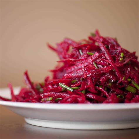 Raw Beet Salad Recipe {Citrus Vinaigrette} | Self Proclaimed Foodie