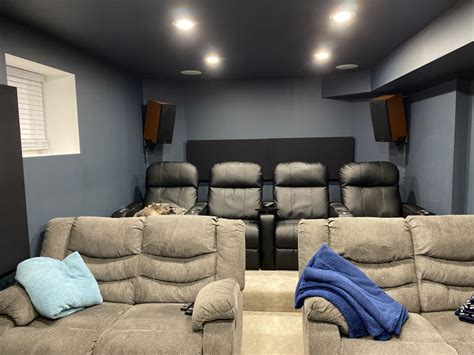 Home theater seating – Acoustic Fields