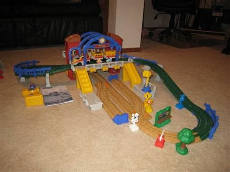 The way you created Fisher price geotrax train sets - Pation