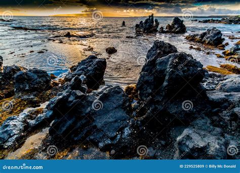 Kanaio Beach and Sunset Over Kahoolawe Island Stock Image - Image of hiking, state: 229525809