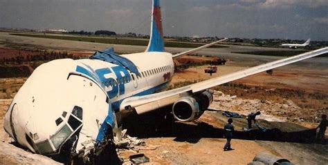 Crash of a Boeing 737-2A1 in São Paulo: 1 killed | Bureau of Aircraft Accidents Archives