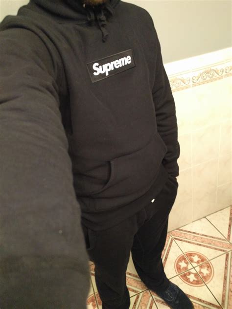 Thrill Clothing: Was able to manually cop a Supreme BOGO on my first ever drop!