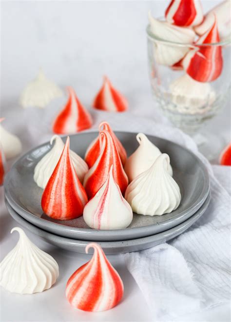 Meringue Kisses – Curly's Cooking