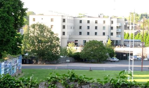 The Armagh City Hotel © Eric Jones cc-by-sa/2.0 :: Geograph Ireland