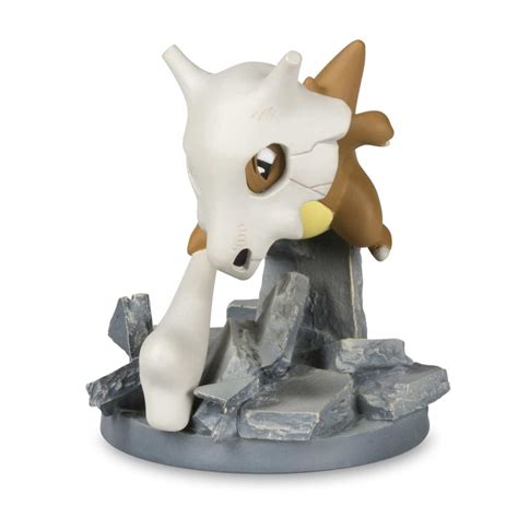 Pokémon Gallery Figure: Cubone (Bone Club) | Pokémon Center Official Site