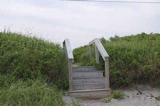 Stairs at Roque Bluffs | Stairs lead to a beach at Roque Blu… | Flickr