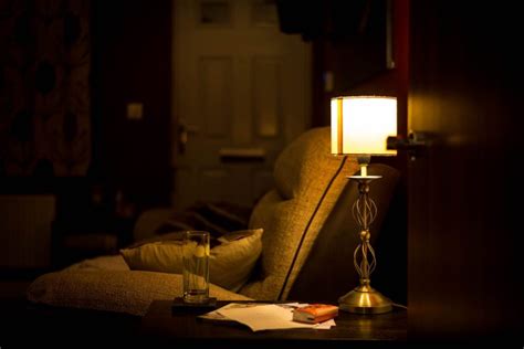 How To Dim Your Lights Without A Dimmer - LampHQ