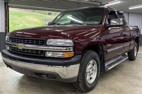 No Reserve: 21k-Mile 2002 Chevrolet Silverado 1500 LS Extended Cab Z71 4x4 for sale on BaT ...